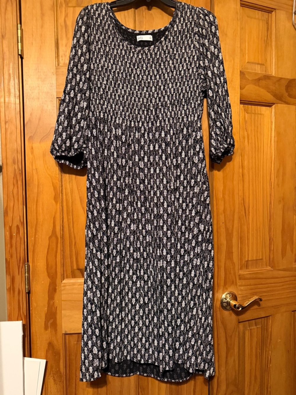 croft & barrow Black and White Printed Long-Sleeve Midi Dress
